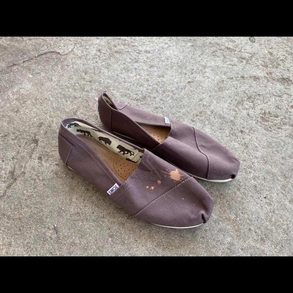 (482) Toms